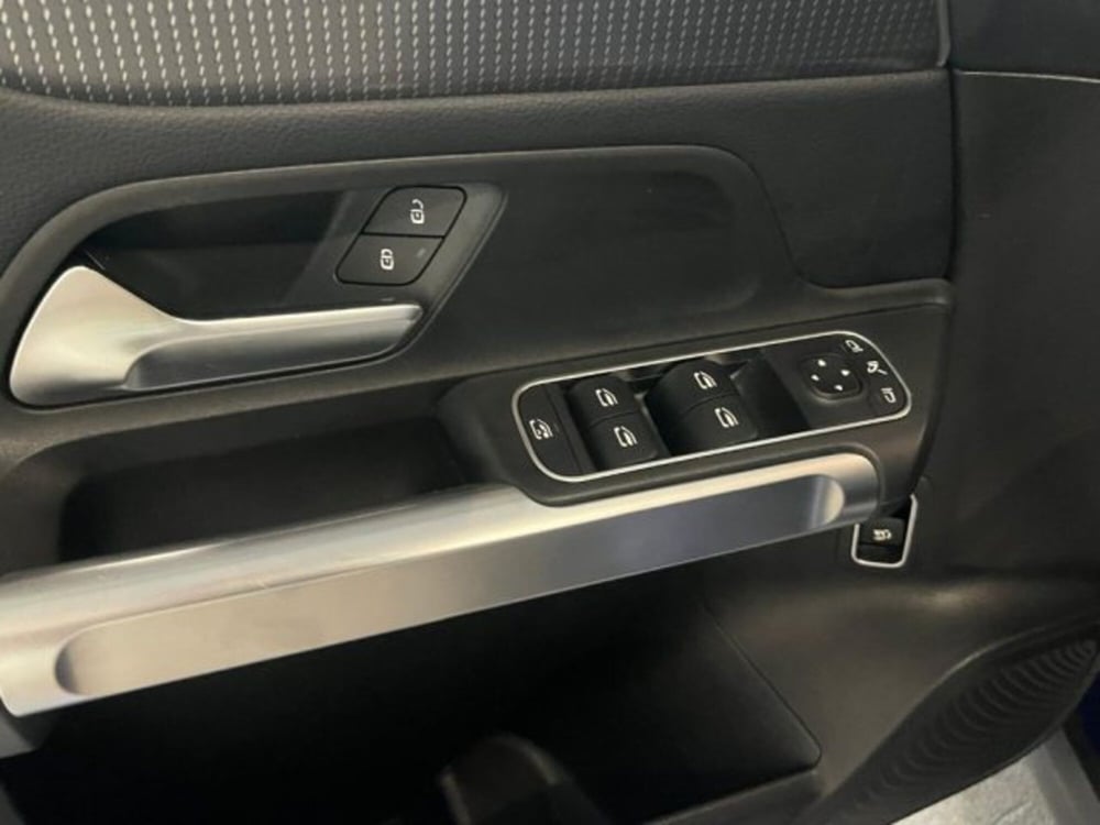 Mercedes-Benz GLB usata a Trapani (5)