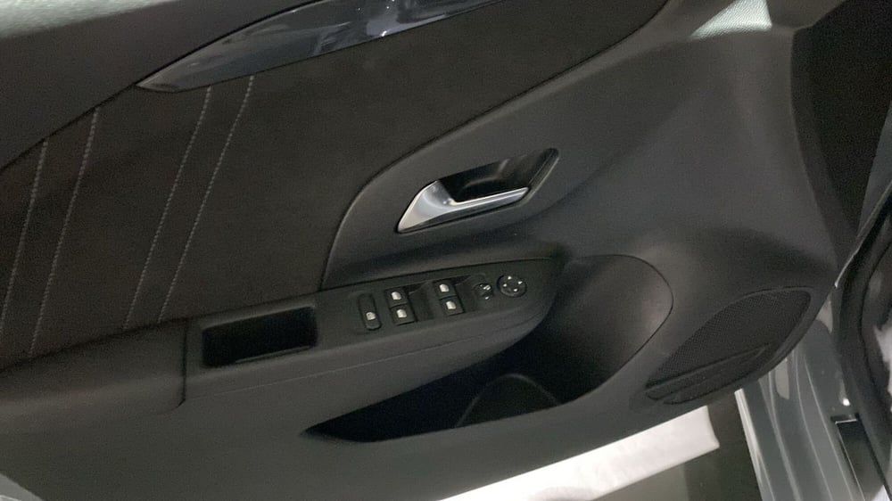 Opel Corsa usata a Bergamo (11)
