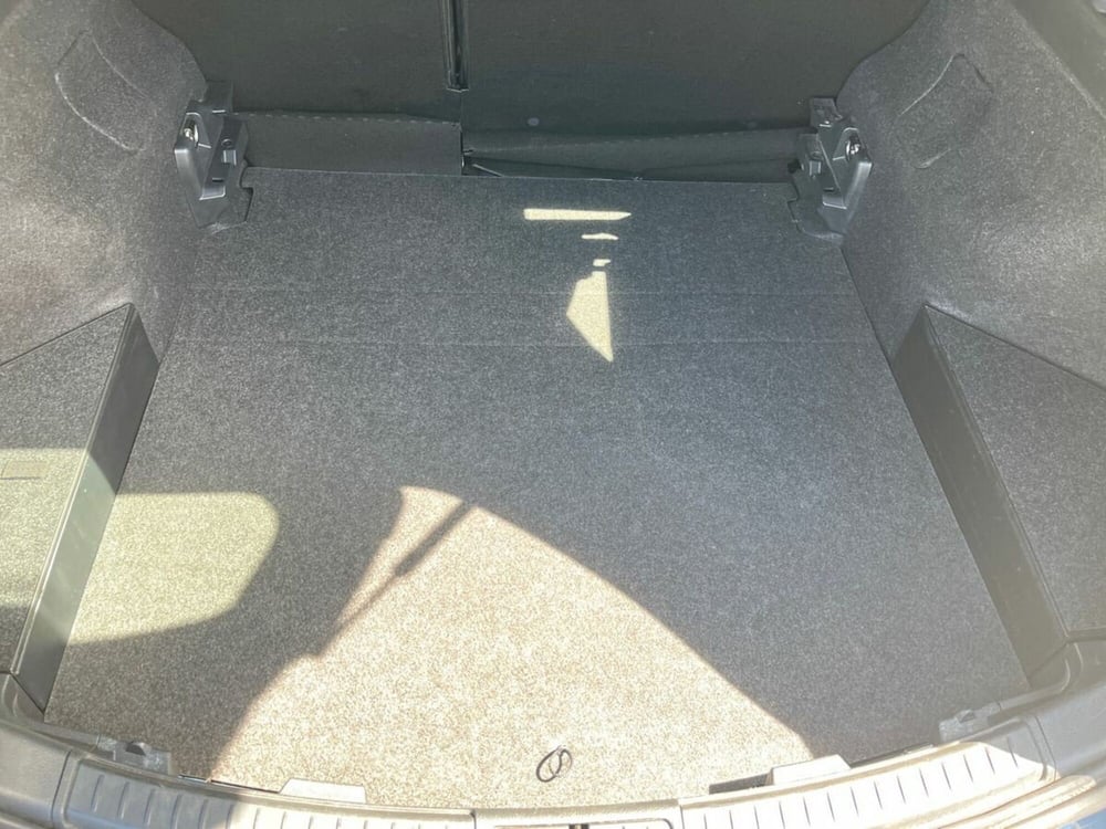 Toyota Auris usata a Sondrio (12)