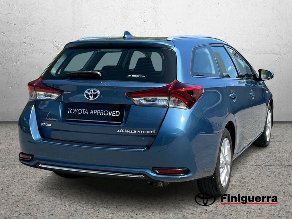 Toyota Auris usata a Sondrio (4)