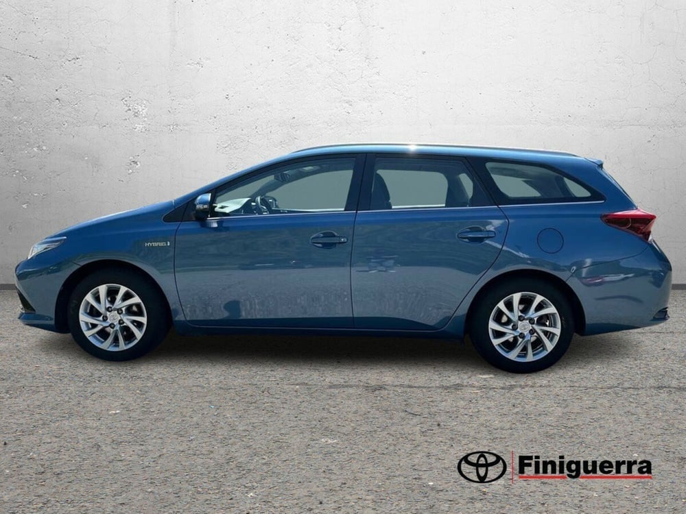 Toyota Auris usata a Sondrio (6)