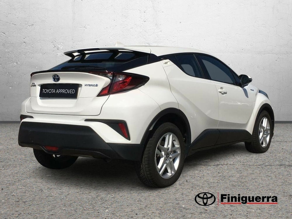 Toyota Toyota C-HR usata a Lecco (5)