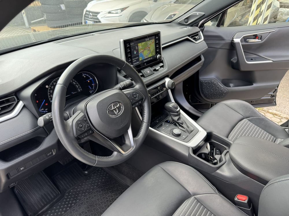 Toyota Rav4 usata a Como (7)