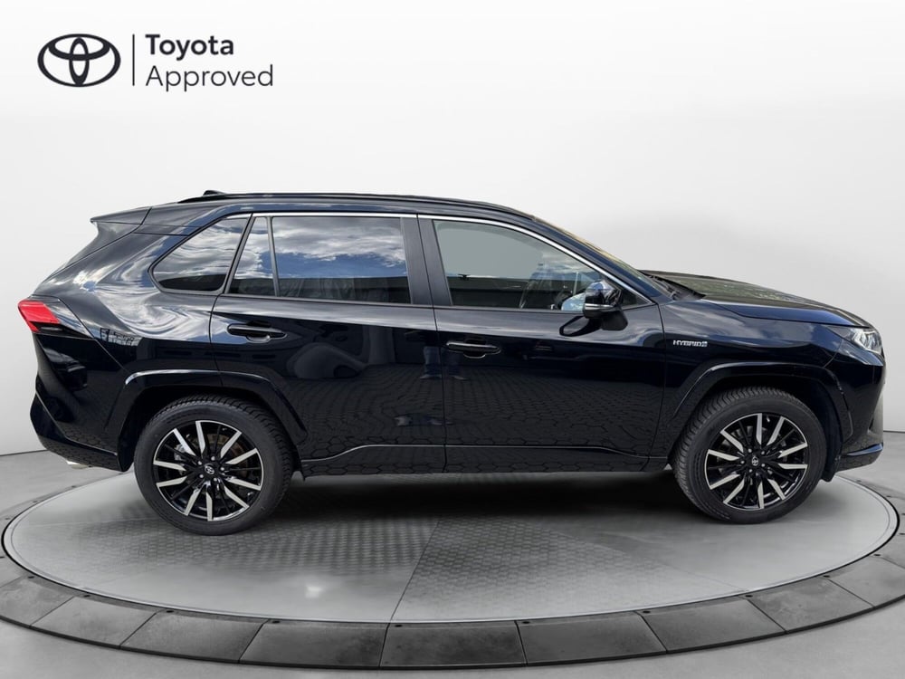 Toyota Rav4 usata a Como (9)