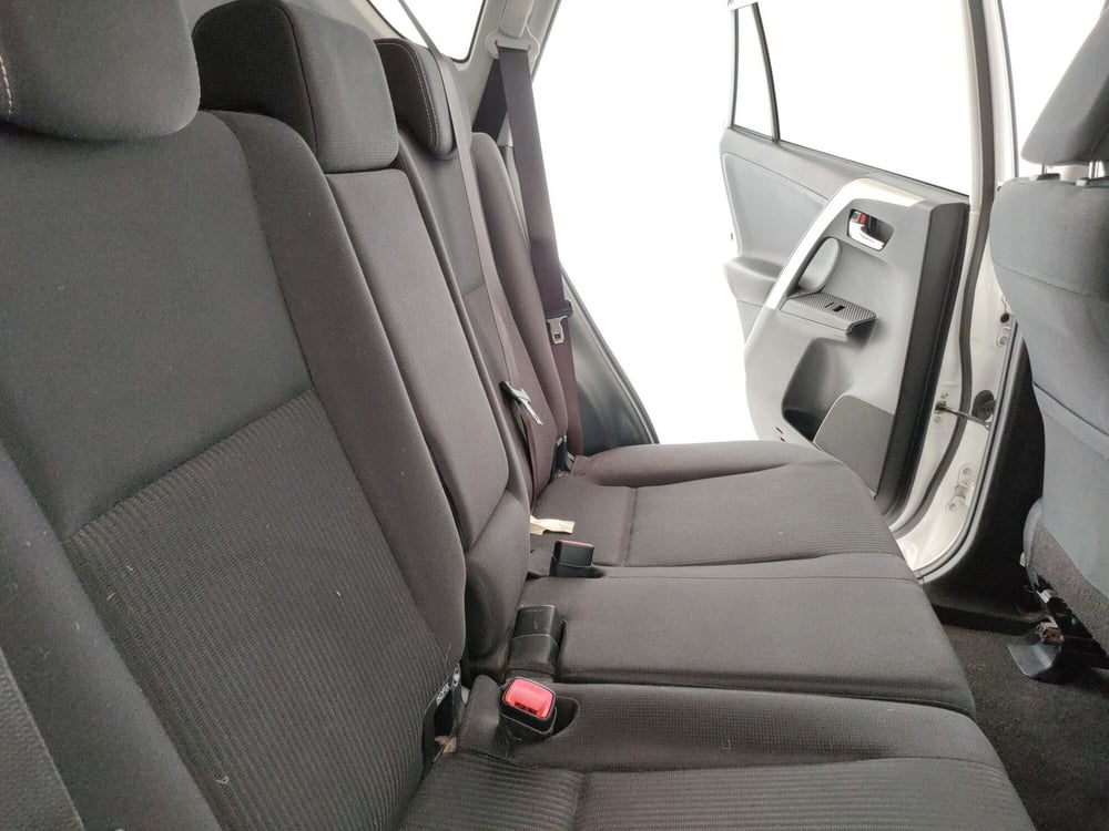 Toyota Rav4 usata a Caserta (12)