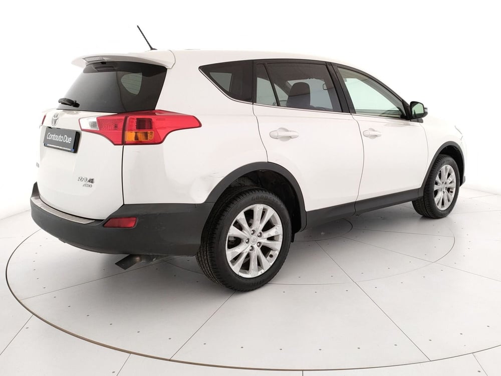 Toyota Rav4 usata a Caserta (5)