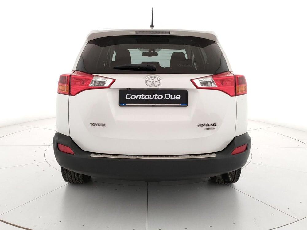 Toyota Rav4 usata a Caserta (6)