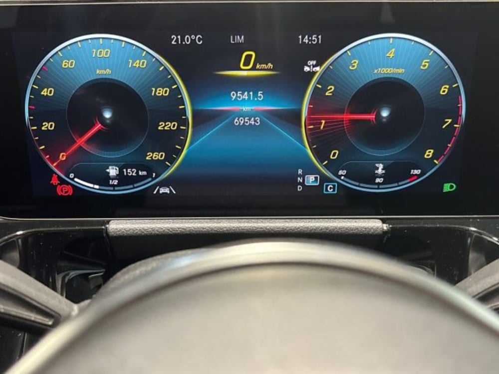 Mercedes-Benz GLA SUV usata a Bologna (13)