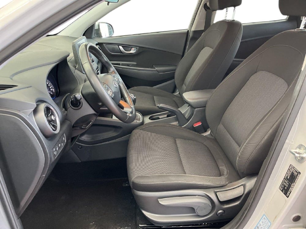 Hyundai Kona usata a Torino (10)