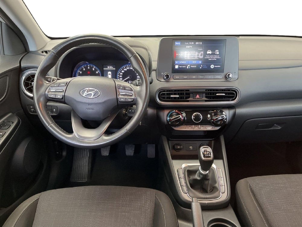 Hyundai Kona usata a Torino (11)