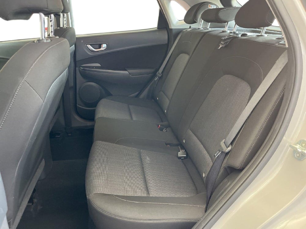 Hyundai Kona usata a Torino (9)