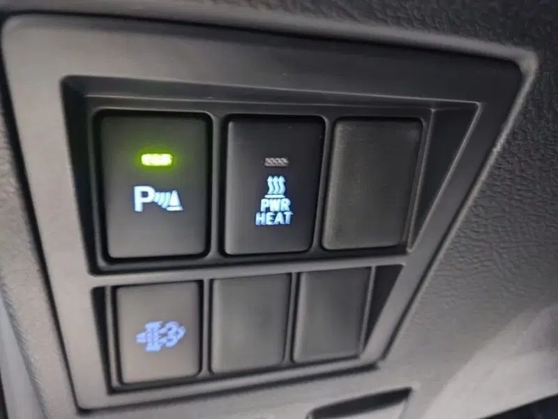 Toyota Hilux nuova a Vicenza (14)