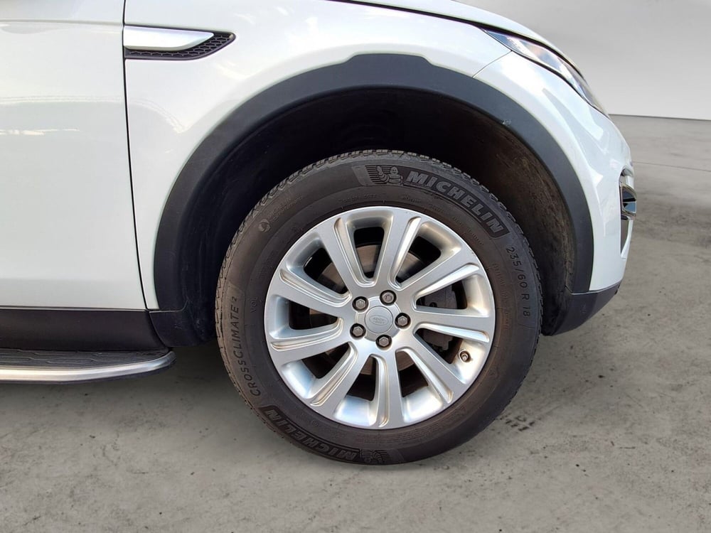Land Rover Discovery Sport usata a Catania (9)