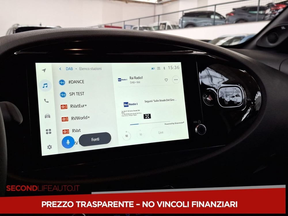 Toyota Aygo X nuova a Roma (14)
