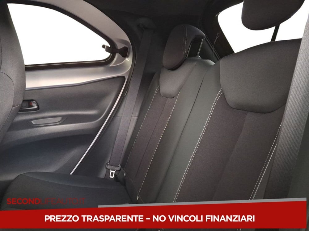 Toyota Aygo X nuova a Roma (16)