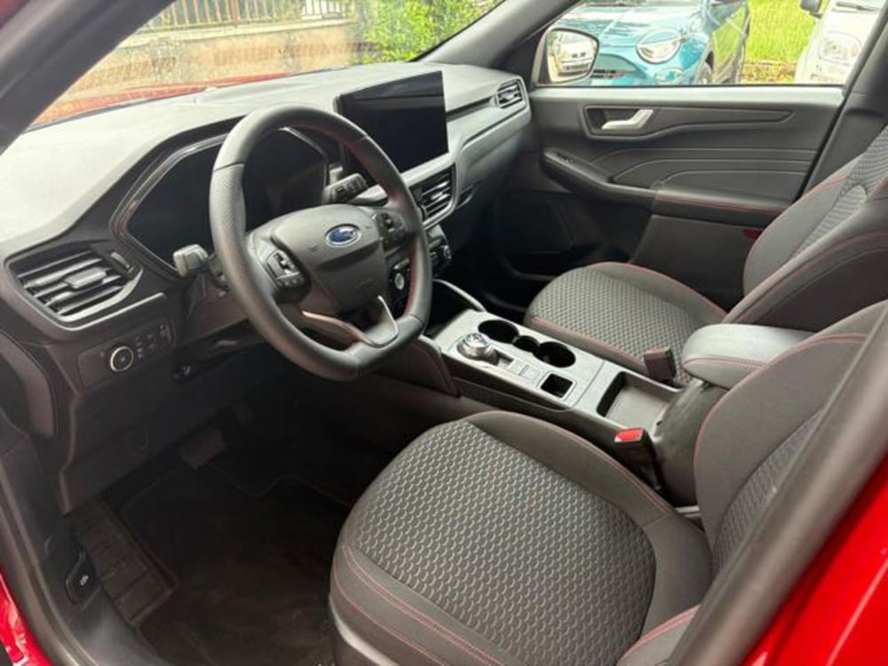 Ford Kuga nuova a Roma (18)