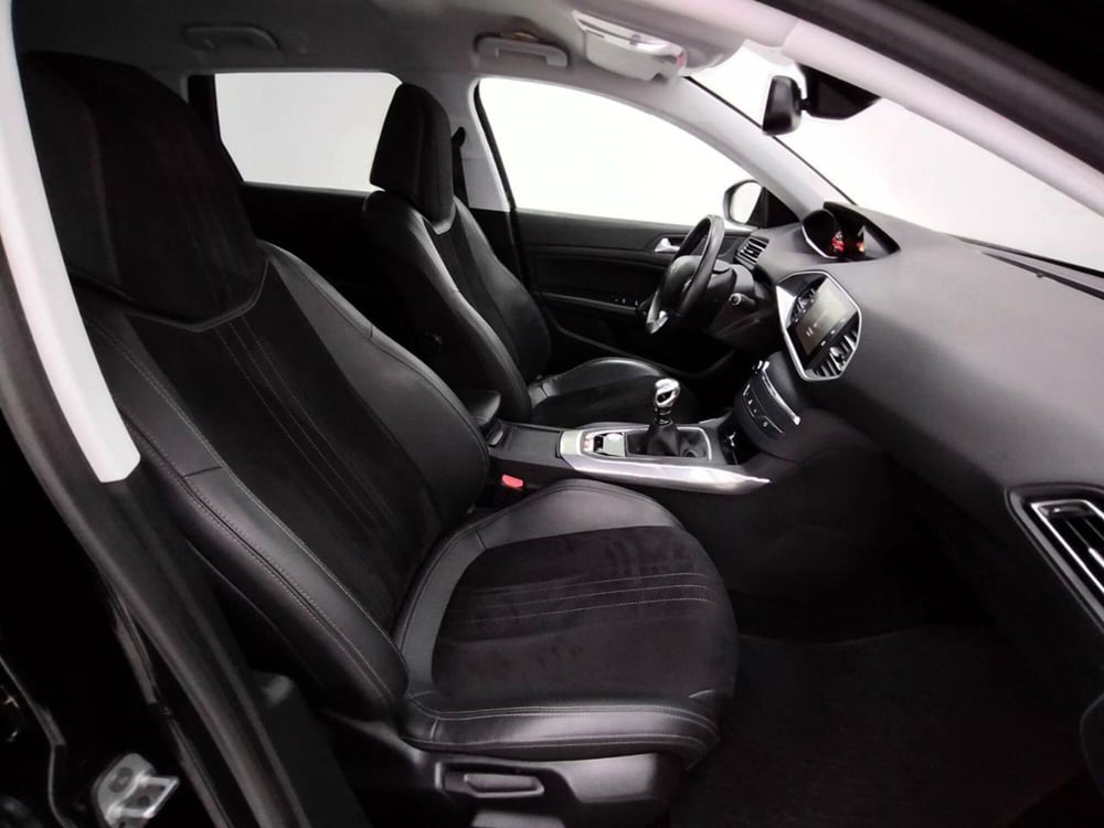 Peugeot 308 SW usata a Como (3)