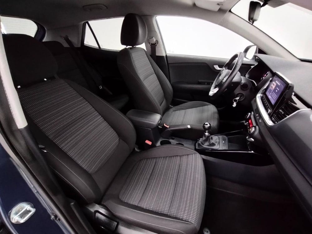 Kia Stonic usata a Como (3)