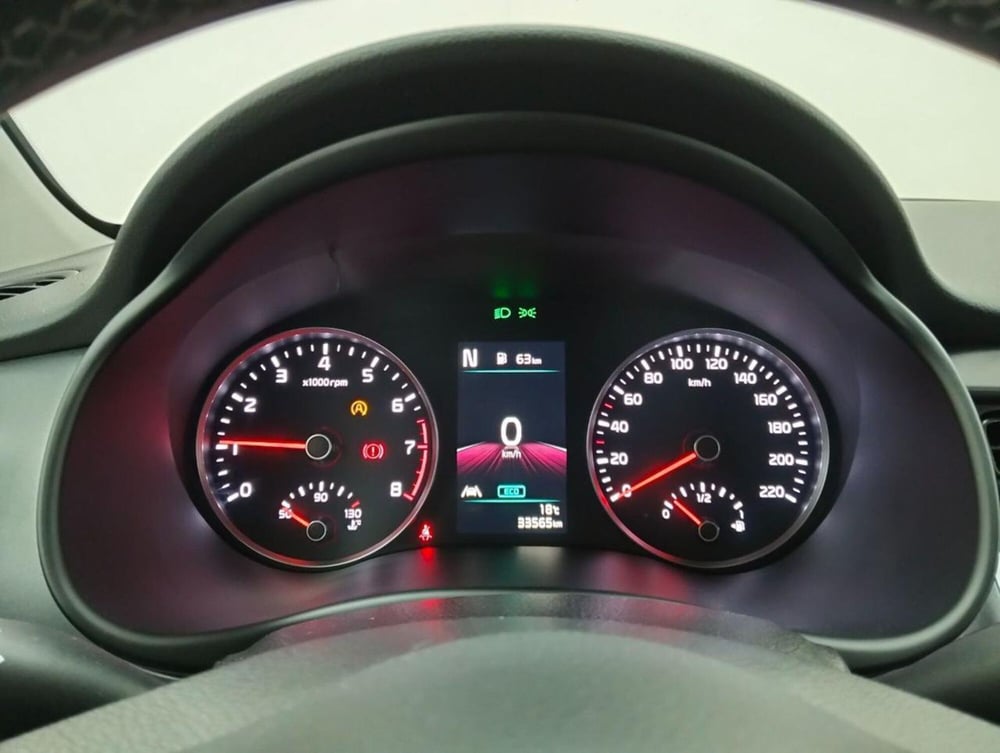 Kia Stonic usata a Como (12)