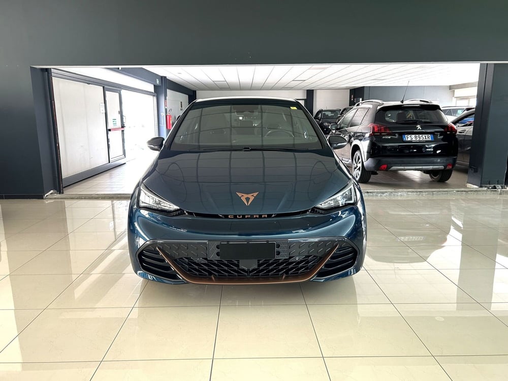 Cupra Born usata a Ferrara (2)