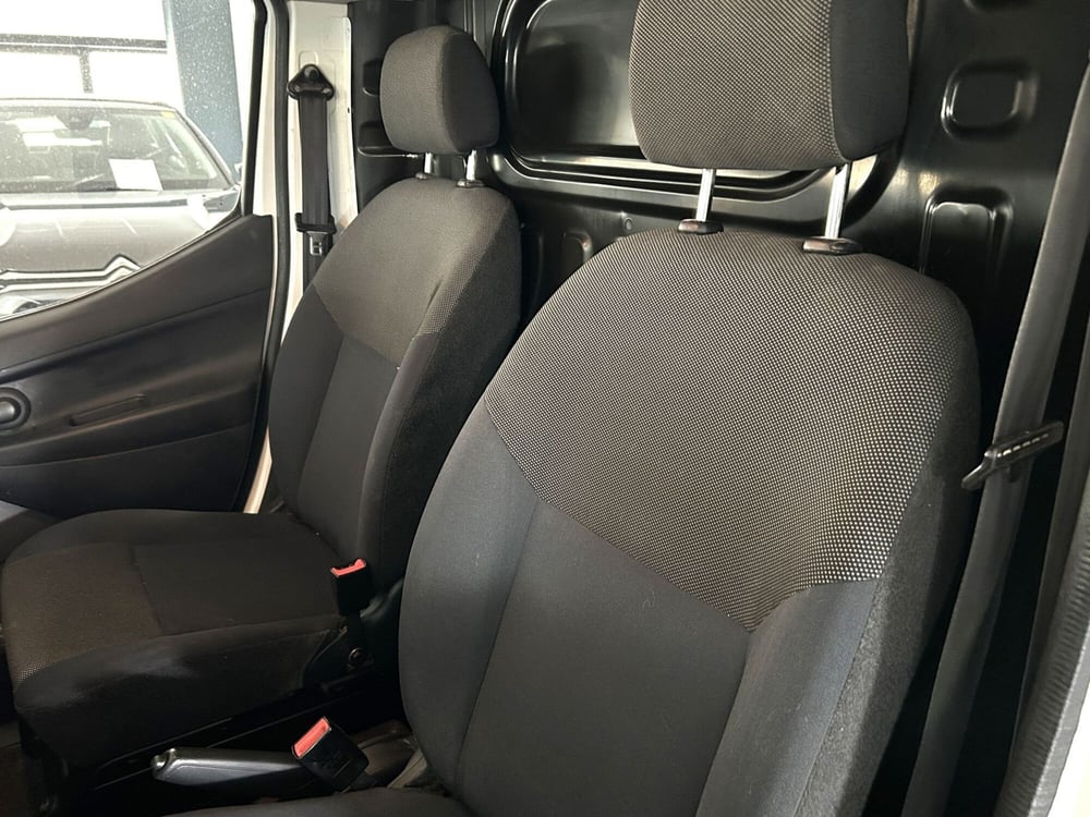Nissan NV200 usata a Ferrara (11)