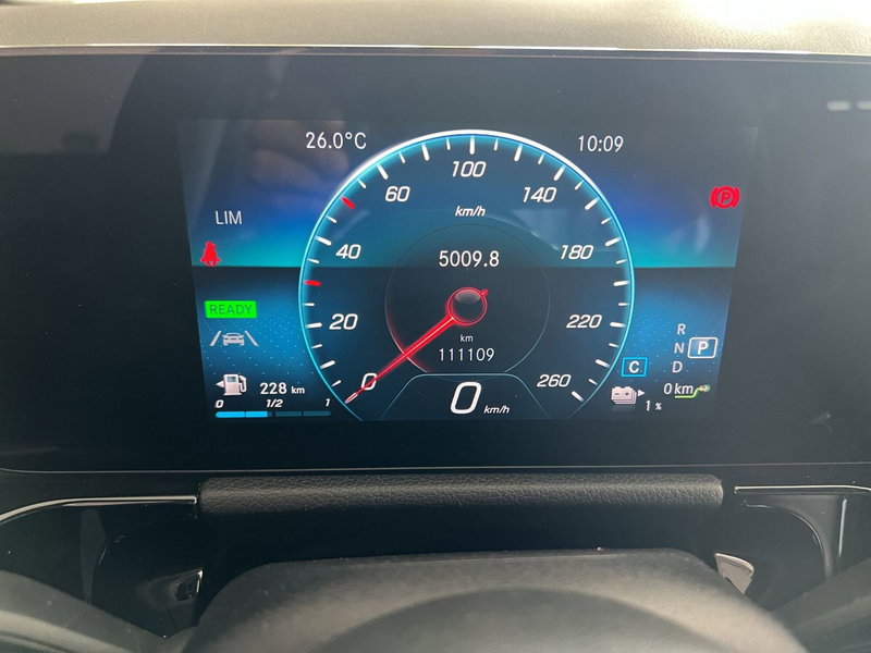 Mercedes-Benz GLA SUV usata a Cosenza (11)