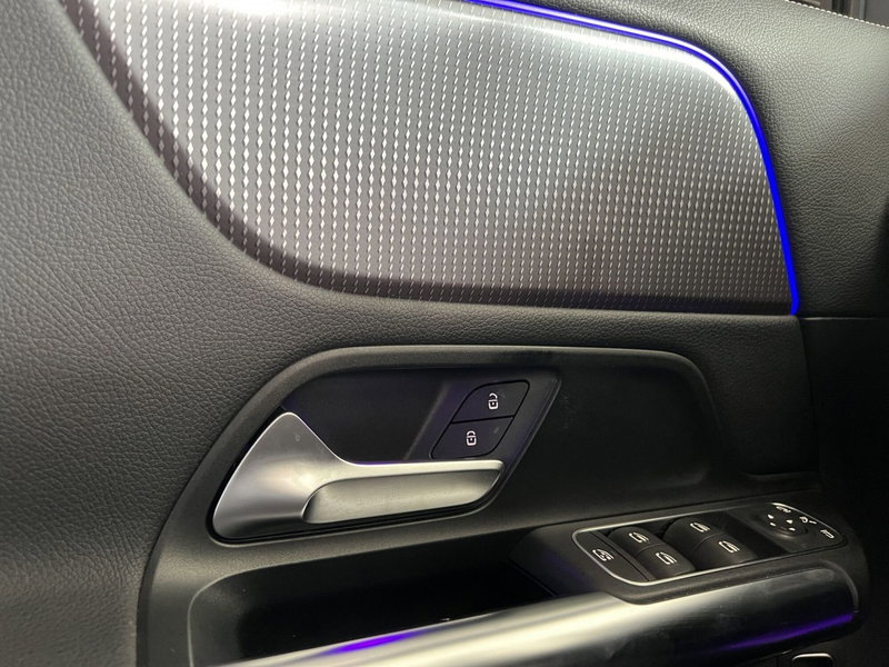 Mercedes-Benz GLA SUV usata a Cosenza (12)