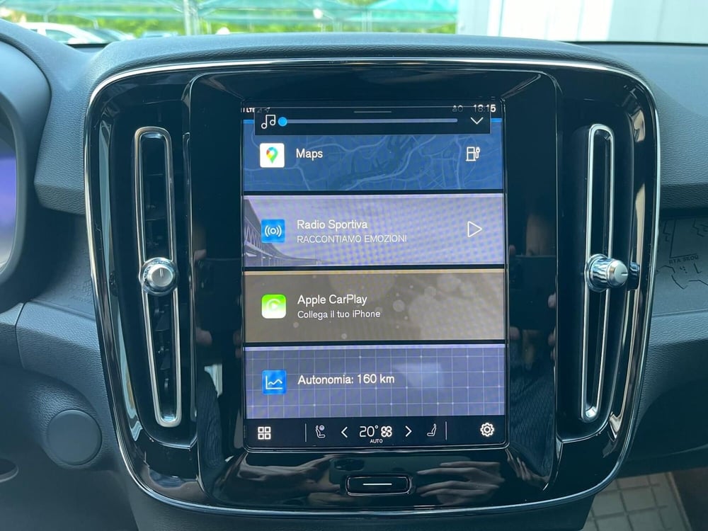 Volvo XC40 usata a Como (10)