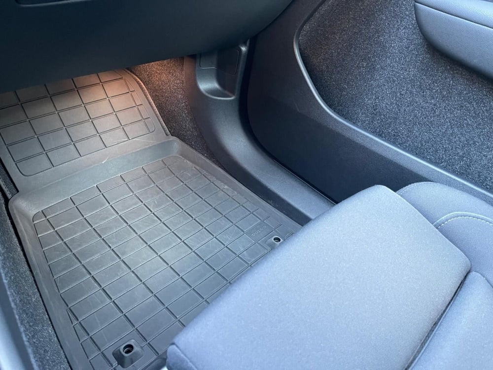 Volvo XC40 usata a Como (14)