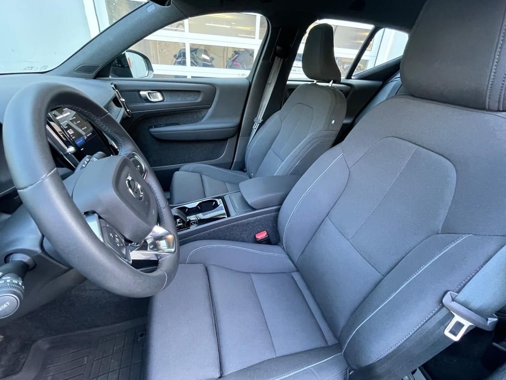 Volvo XC40 usata a Como (15)