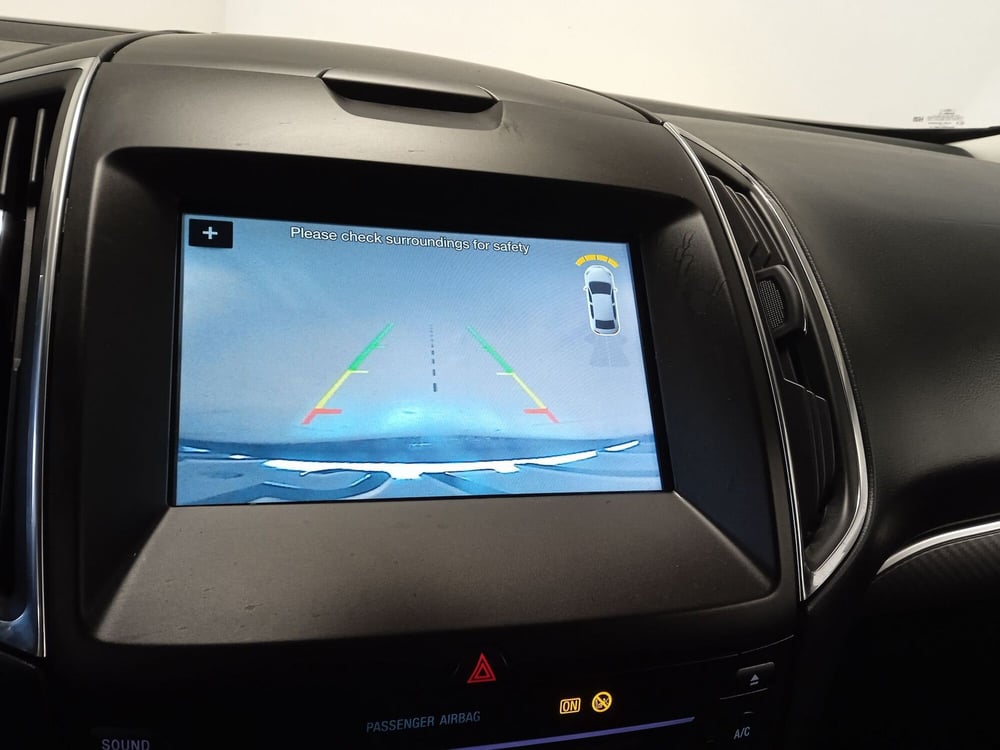 Ford Edge usata a Torino (12)
