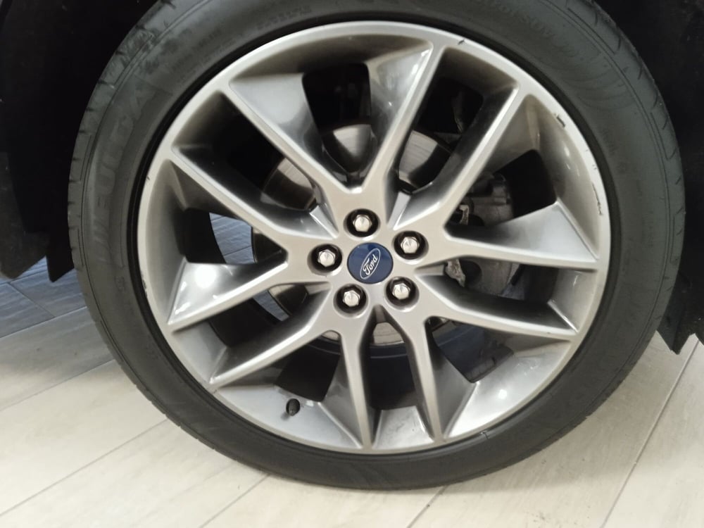 Ford Edge usata a Torino (20)