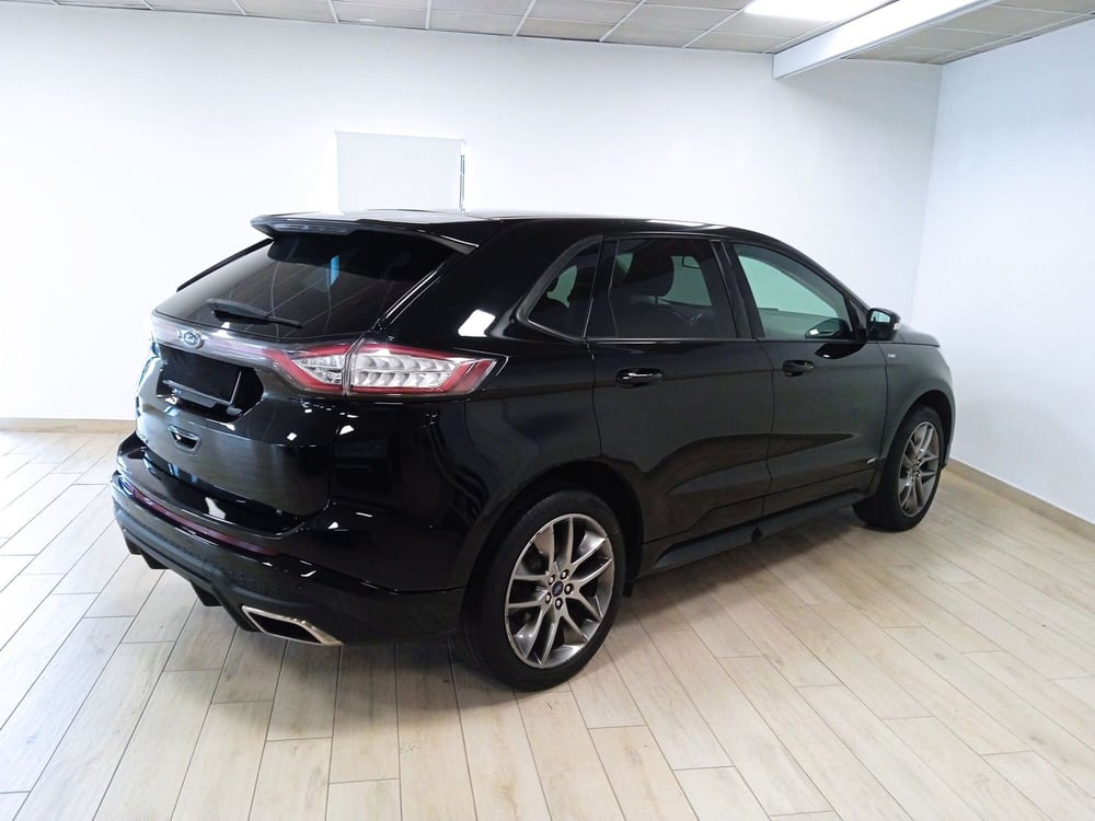 Ford Edge usata a Torino (4)