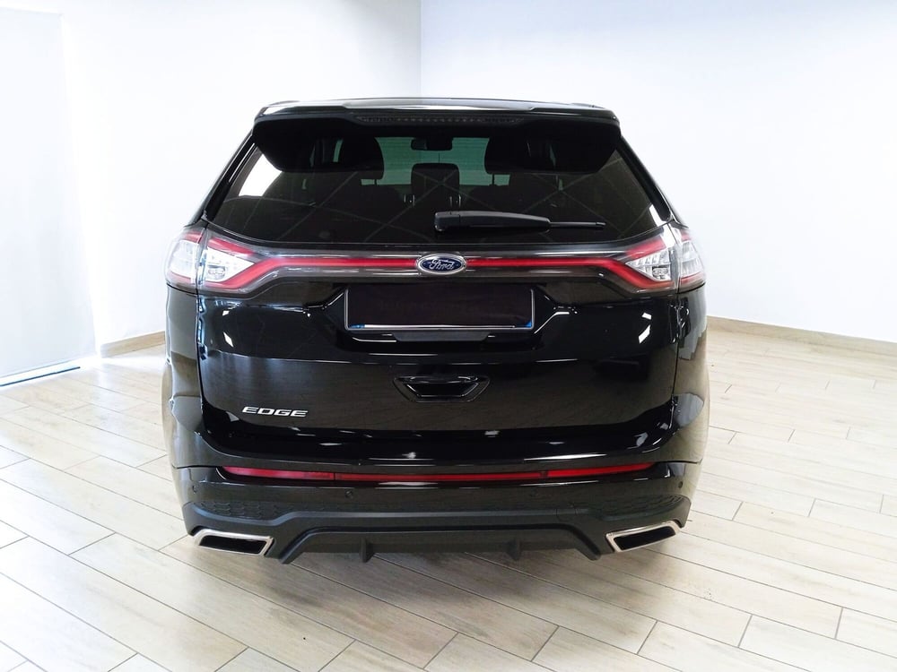 Ford Edge usata a Torino (5)
