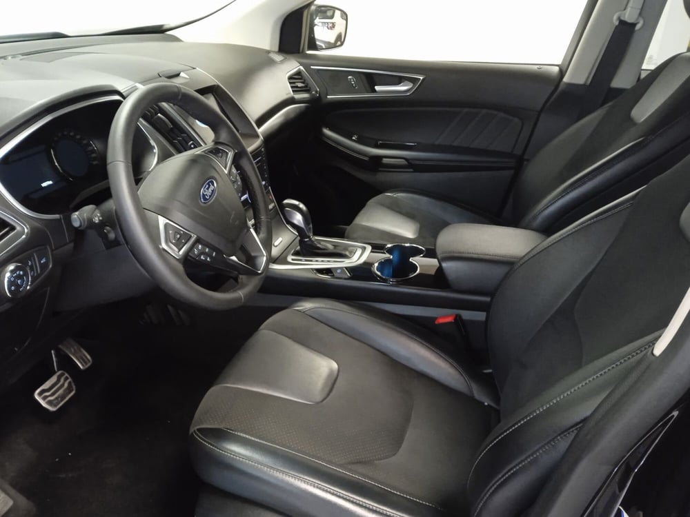 Ford Edge usata a Torino (9)