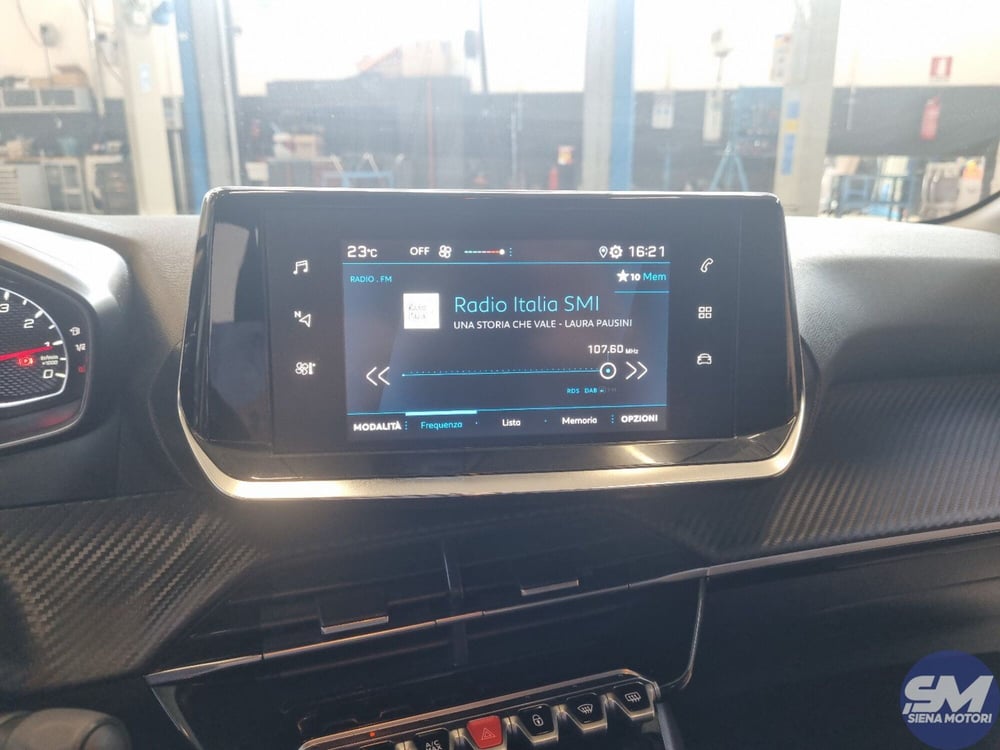 Peugeot 208 usata a Siena (11)
