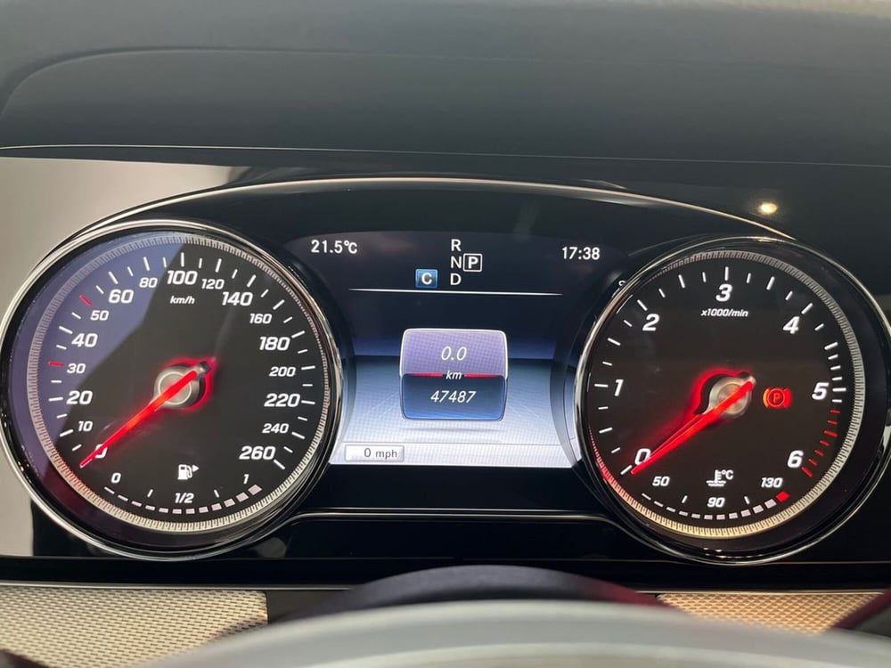 Mercedes-Benz Classe E usata a Napoli (7)