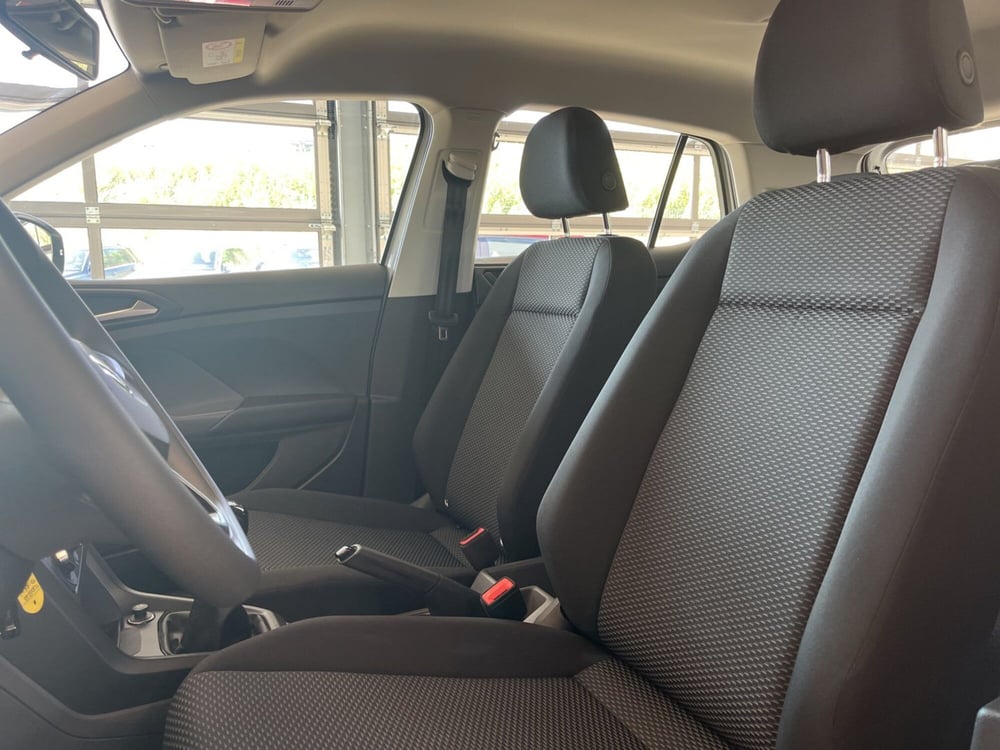 Volkswagen T-Cross usata a Salerno (11)
