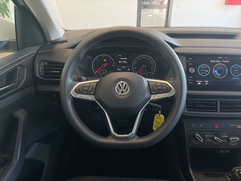 Volkswagen T-Cross usata a Salerno (8)