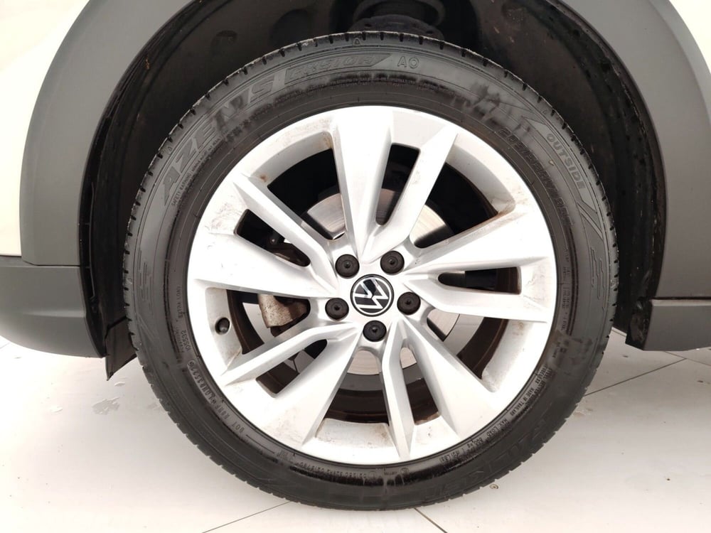 Volkswagen Taigo usata a Massa-Carrara (6)
