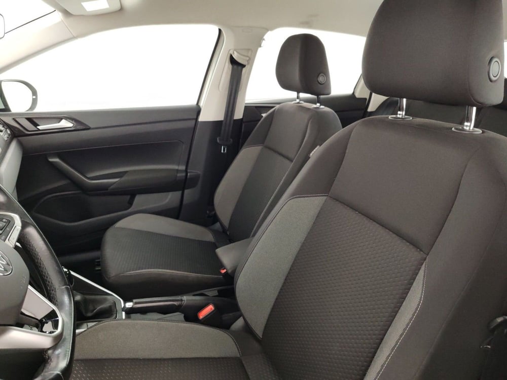 Volkswagen Taigo usata a Massa-Carrara (9)