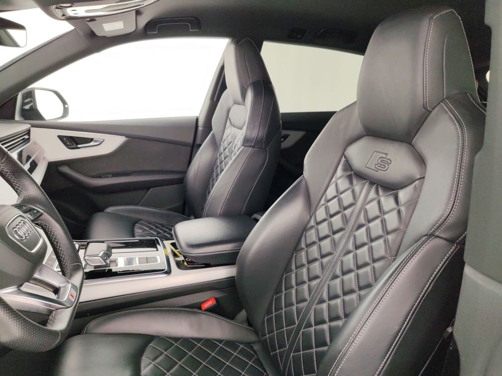 Audi Q8 usata a Massa-Carrara (8)
