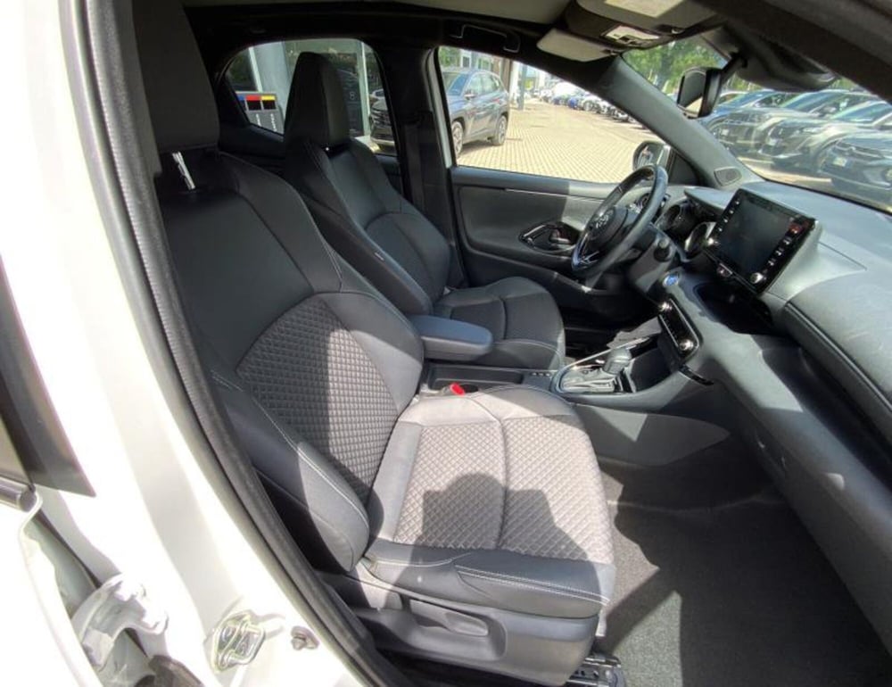Toyota Yaris usata a Perugia (8)