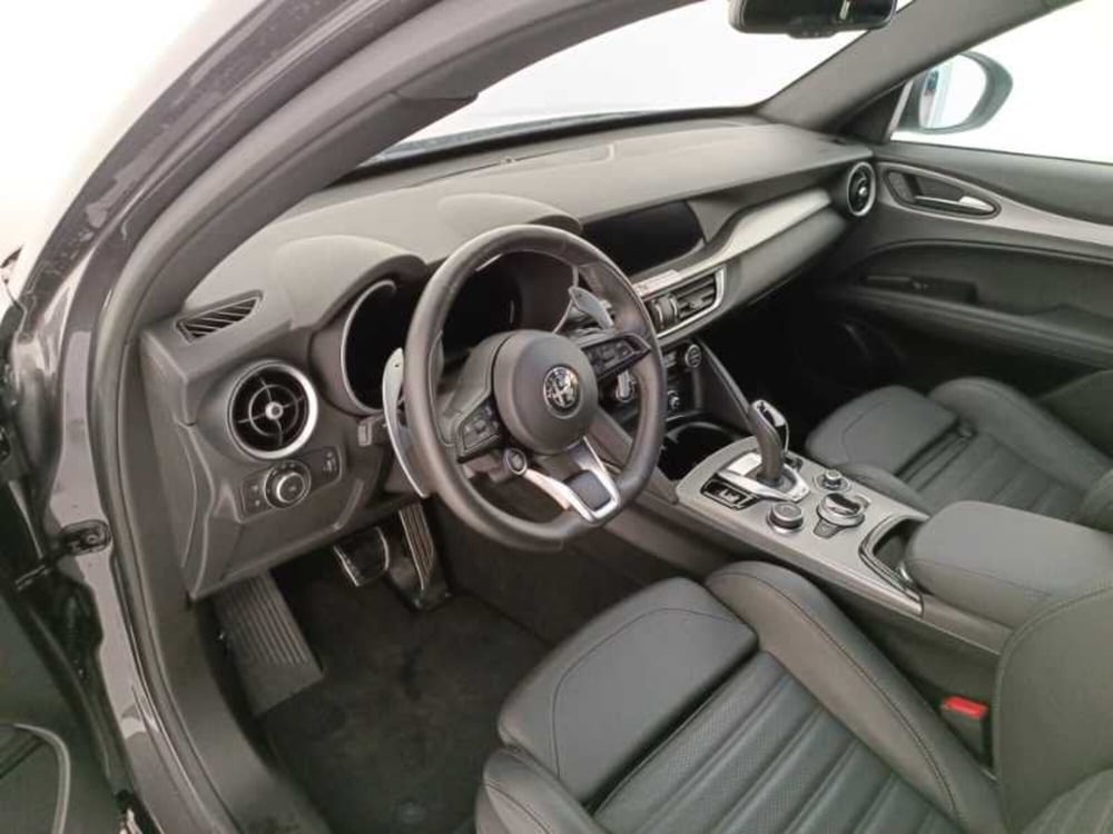 Alfa Romeo Stelvio usata a Treviso (10)