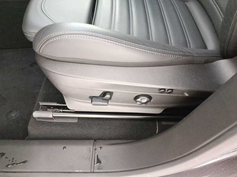 Alfa Romeo Stelvio usata a Treviso (13)