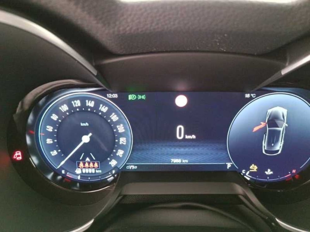 Alfa Romeo Stelvio usata a Treviso (16)
