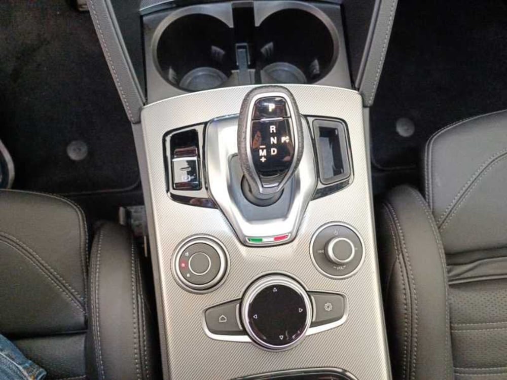 Alfa Romeo Stelvio usata a Treviso (20)