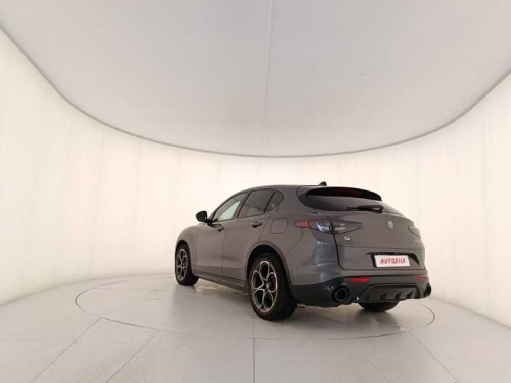 Alfa Romeo Stelvio usata a Treviso (4)