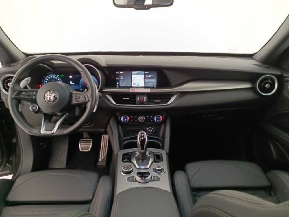 Alfa Romeo Stelvio usata a Treviso (9)