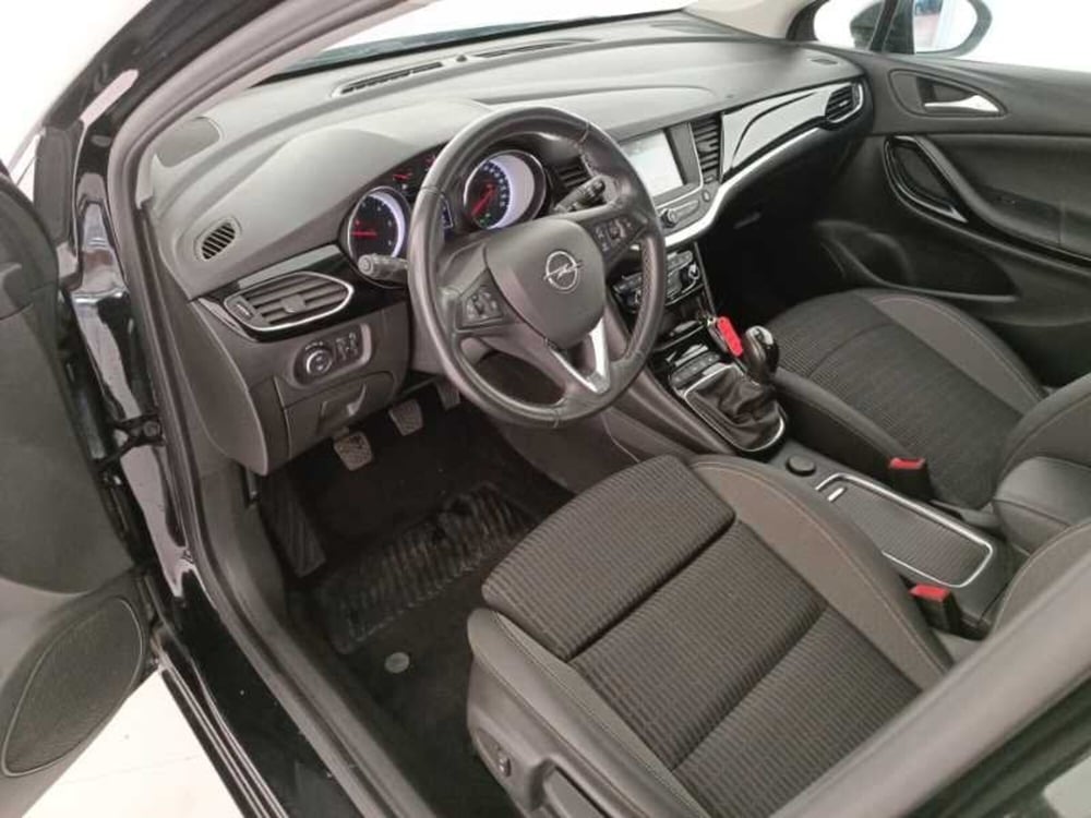 Opel Astra Station Wagon usata a Treviso (10)